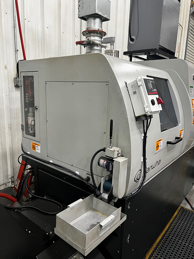 Stat-X Aerosol-Löschgenerator auf CNC-Maschine – autonomer Brandschutz für Industriemaschinen und Fertigungsanlagen